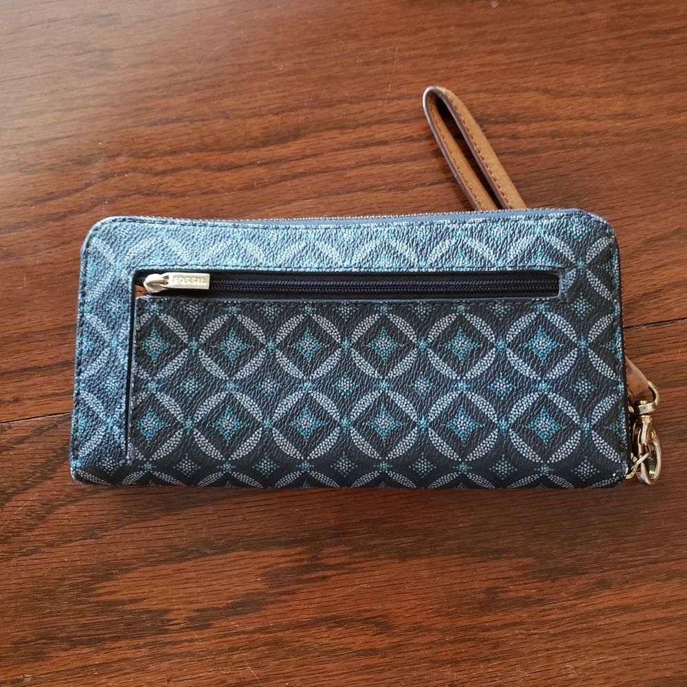 Fossil Wristlet wallet